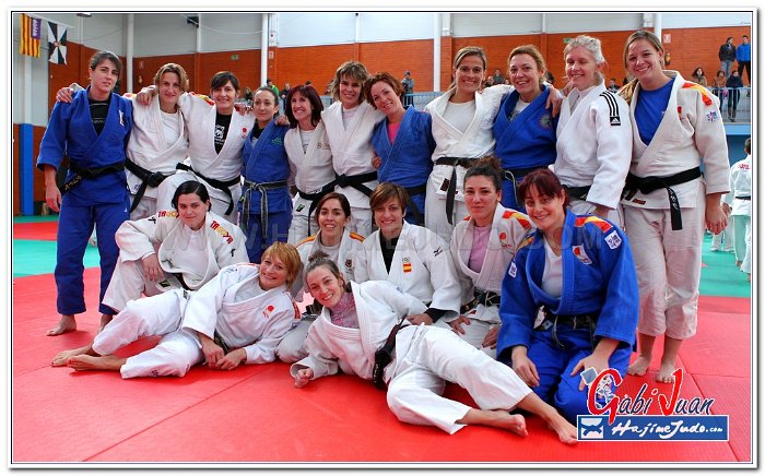 IENCUENTROMUJERES154