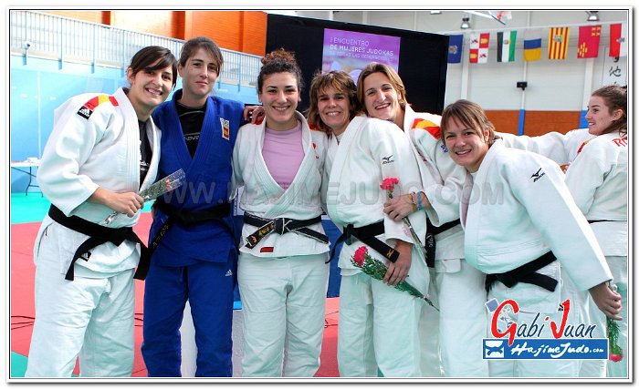 IENCUENTROMUJERES183